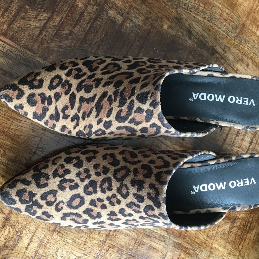 BRAND NEW Vera moda leopard shoes